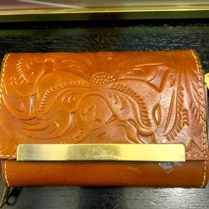 Patricia Nash  Tooled Cametti Florence  Wallet